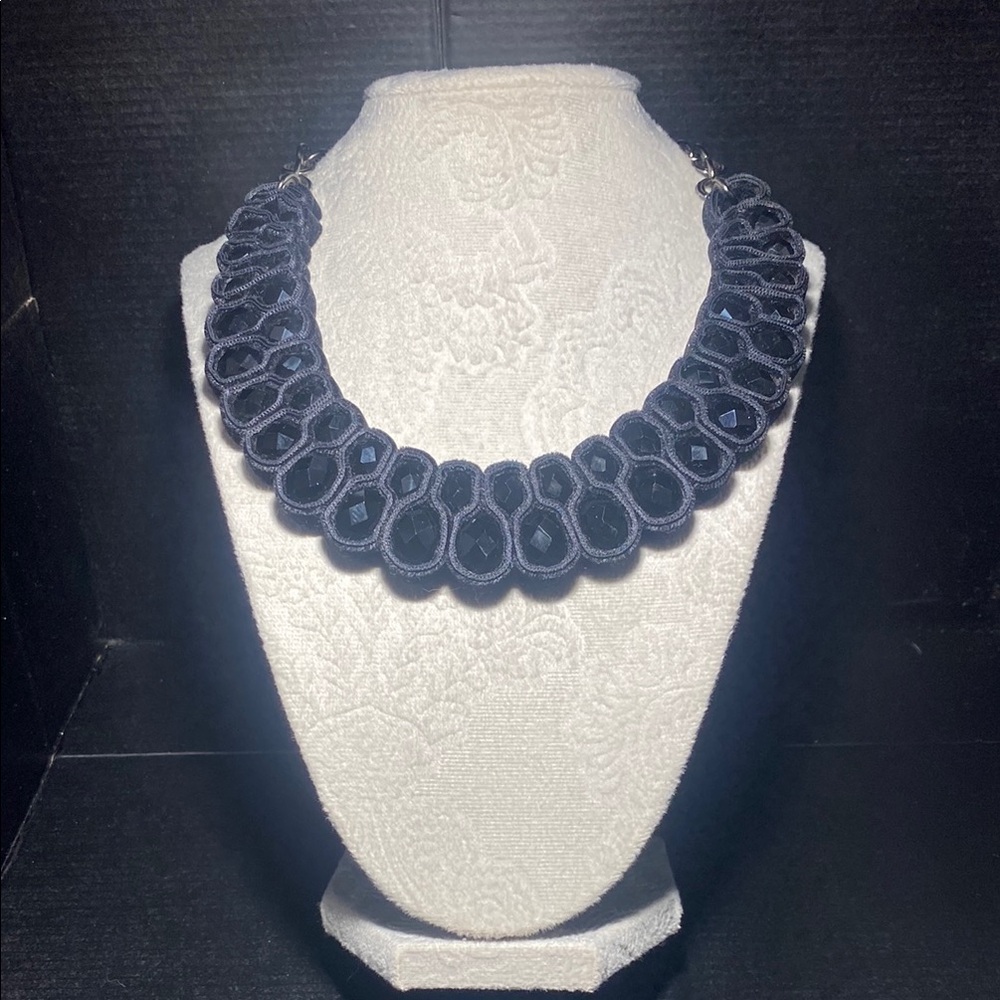Black Teardrop Necklace with Layered Design